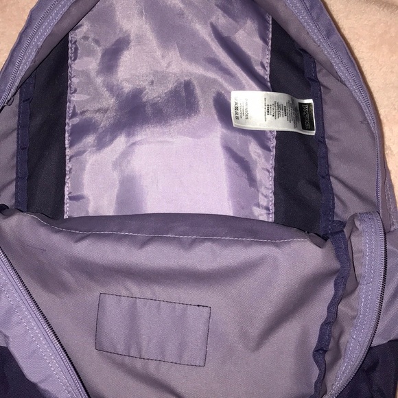 Backpack - Picture 4 of 5